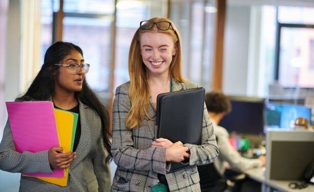 Expected Higher-Paying Jobs in the UK in 2026: Top Careers That Will Lead the Future Workforce